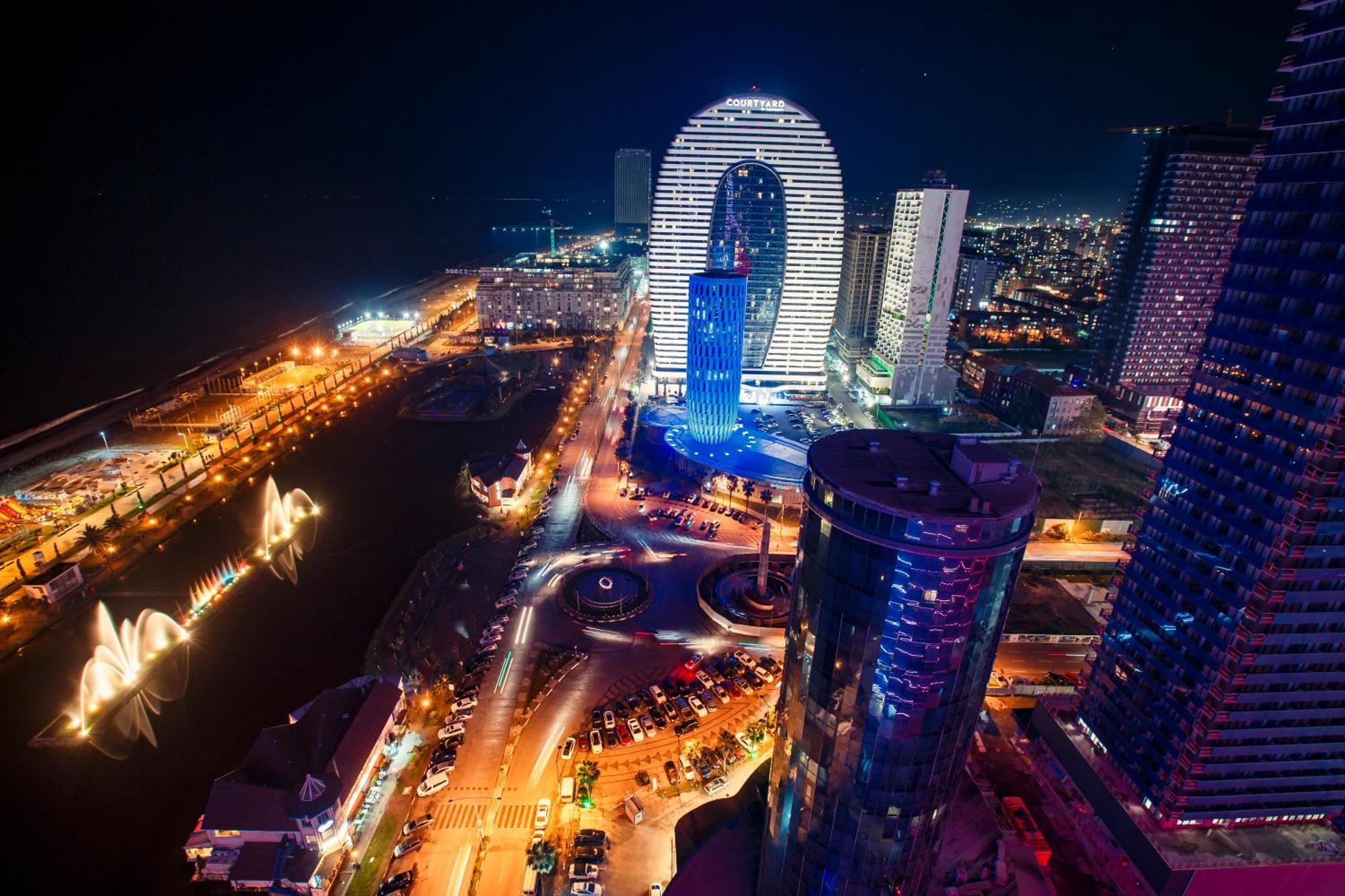 Panorama Batumi Beach Resort Buitenkant foto
