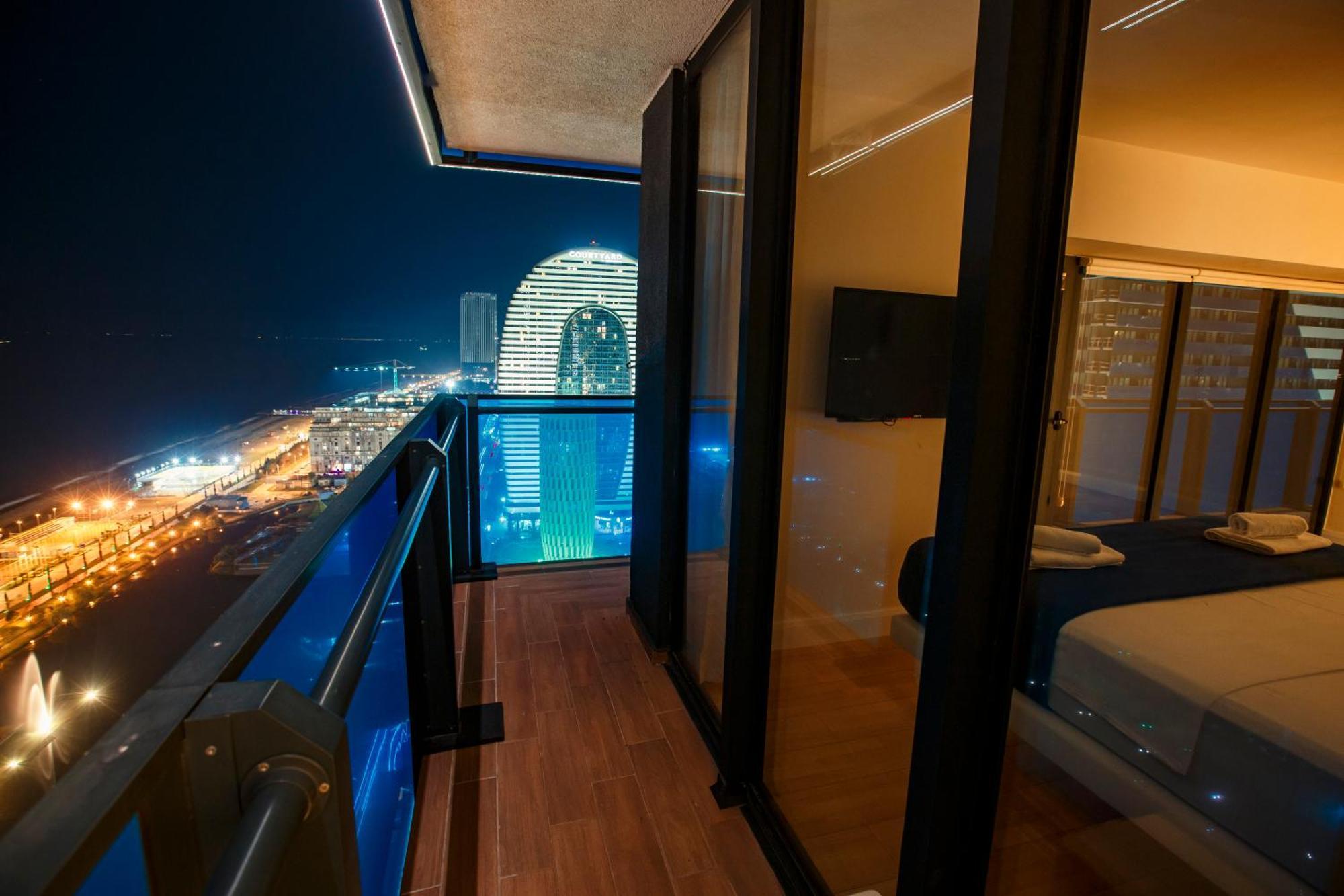 Panorama Batumi Beach Resort Buitenkant foto